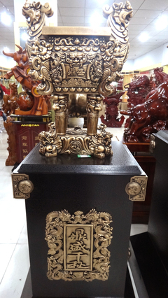 鼎盛千秋，禮贏天下——探析臨沂瑞德文化傳媒2.2米龍鼎的商務與慶典價值